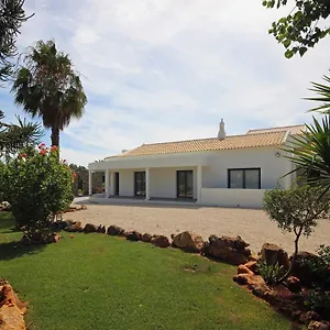 https://lf-house.hotelaalgarve.com