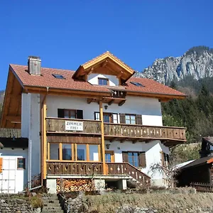 Affittacamere Gastehaus Alpenrose, Ettal